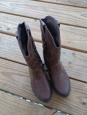 Cat & Jack Brown Embroidered Western Boots